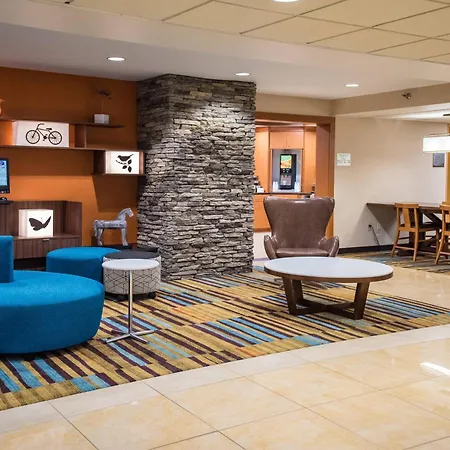 Fairfield Inn & Suites By Marriott Knoxville/East